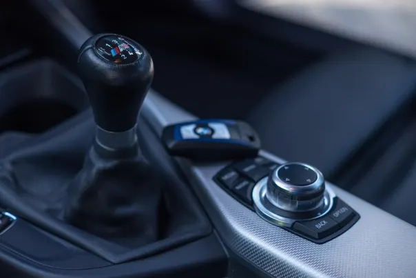 Kasino Neon Vegas Apl Android/iOS